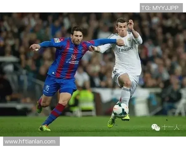 足球前锋实战技巧解析与训练方法分享助你成为进攻利器 足球前锋实战技巧解析与训练方法分享助你成为进攻利器