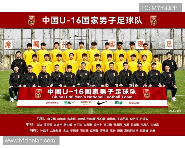 足球雷教练带你领略战术魅力与团队精神的完美结合 足球雷教练带你领略战术魅力与团队精神的完美结合